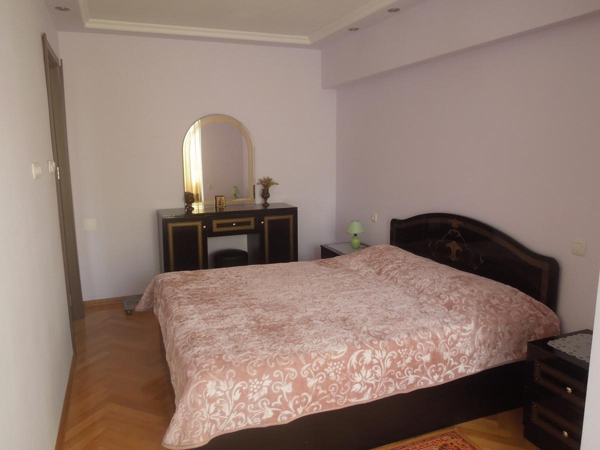 Nellie'S Apartment Batumi Eksteriør bilde